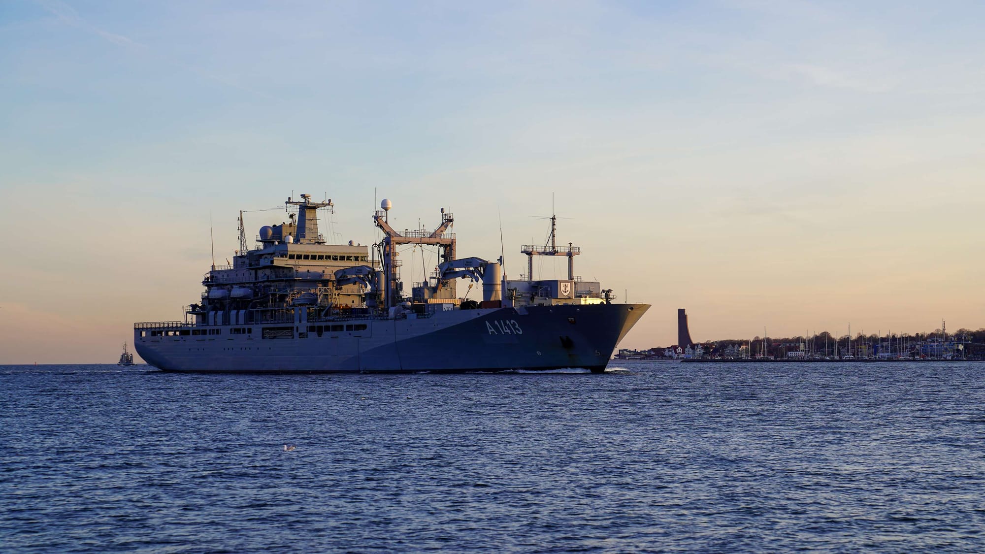 The German replenishment ship "Bonn" of NATO SNMG1 entering the Kiel Fjord. 