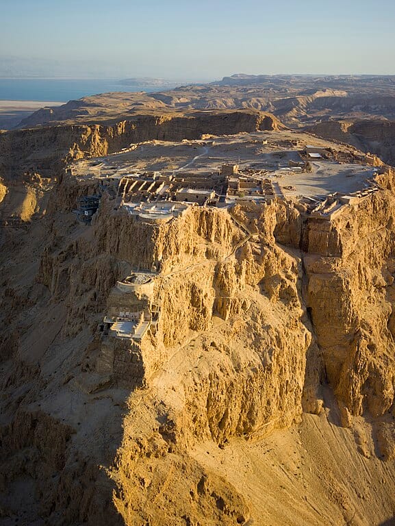 Israel Intercepts Drones from Iran-Backed Iraqi Militias near Masada and Metulla post image